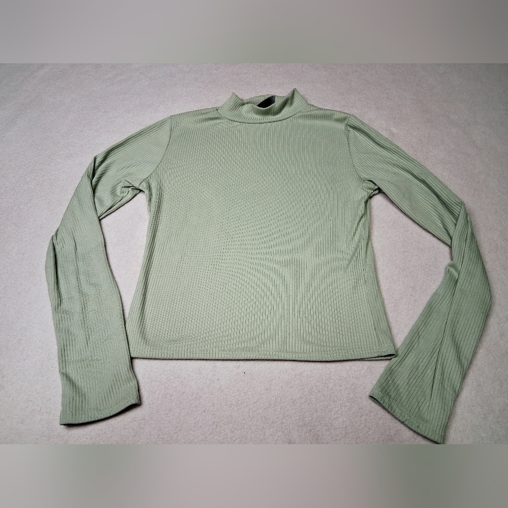4/20$ ➡️ Olivia Rae Ribbed Mockneck Long Sleeve Top in Light Sage Green